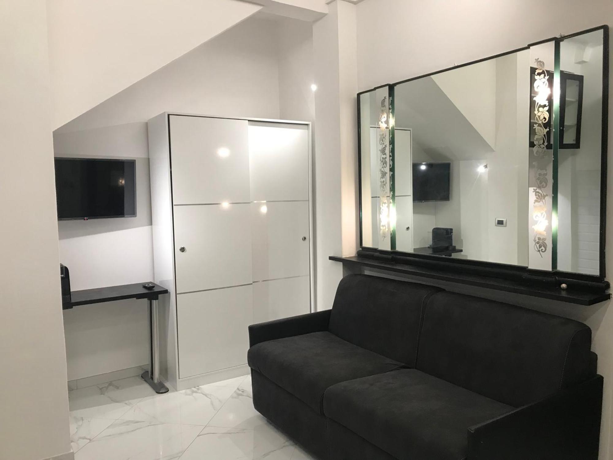 Studio Apartment Santa Caterina Bologna Bagian luar foto