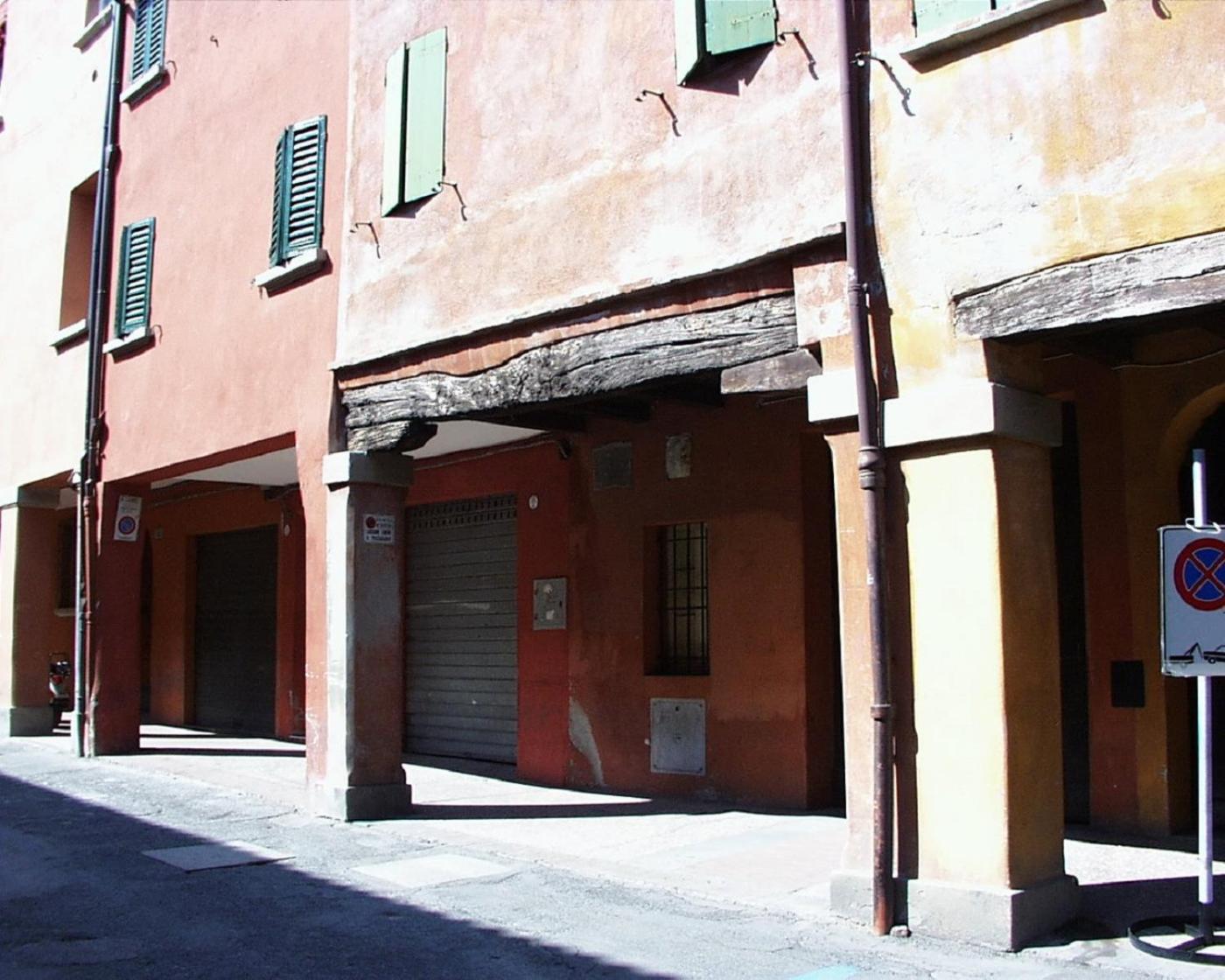 Studio Apartment Santa Caterina Bologna Bagian luar foto